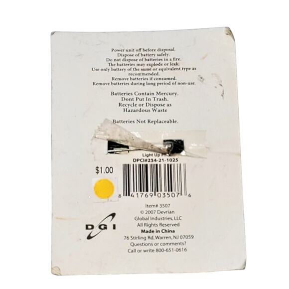 Saint Patrick’s Day Plastic Shamrock 2" Pin 4 Leaf Clover Not Working Decorative - Picture 2 of 3